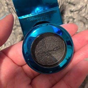 Brand new eyeshadow black - no taboos